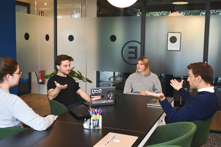 Peut-on refuser une formation imposée par l'employeur : que dit la loi ?