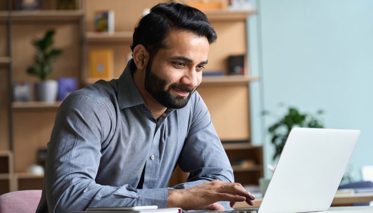 découvrez tout ce qu'il faut savoir sur la création d'une sas avec legalstart : démarches à suivre, tarifs appliqués et points clés indispensables pour réussir votre projet.