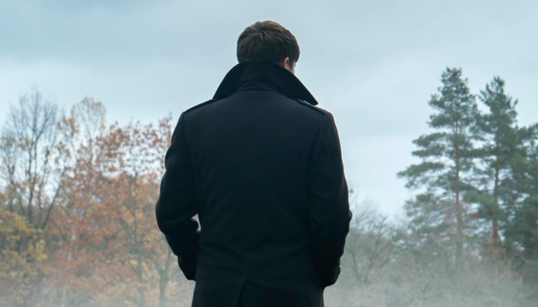 découvrez tout sur thomas sabatier : sa vie privée, son parcours professionnel, sa famille et sa fortune.