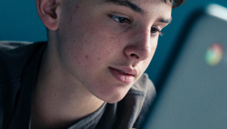 découvrez comment vous connecter facilement à l'ent 95, l'espace numérique dédié aux élèves, parents et lycées du val-d’oise pour gérer les informations scolaires et les communications.