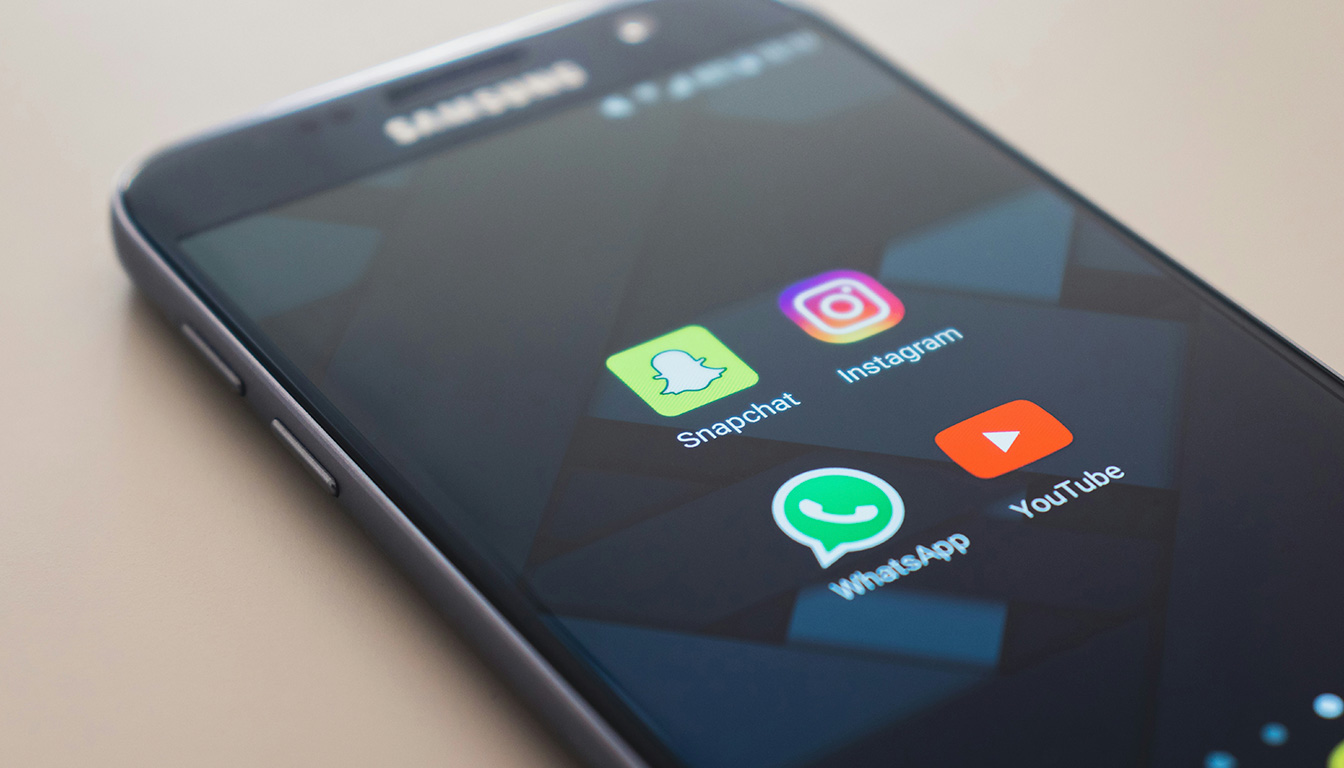 découvrez combien un influenceur peut gagner avec 1 million de vues sur snapchat. analyse des revenus potentiels et des facteurs qui influencent les gains.