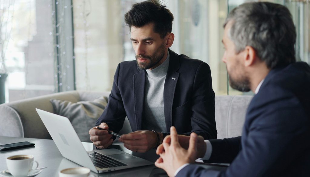 Découvrez les 5 erreurs les plus fréquentes dans la tenue des registres légaux d'une SAS et apprenez comment les éviter pour assurer la conformité de votre entreprise.