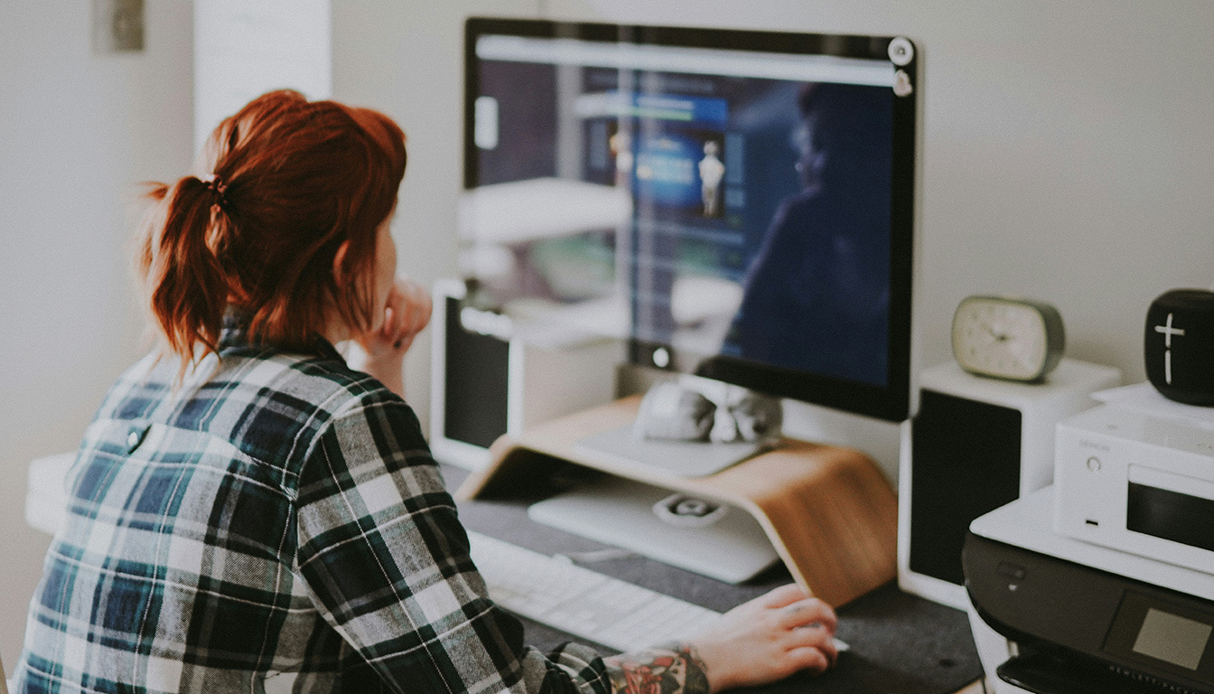 Découvrez comment réussir votre reconversion professionnelle en choisissant l'organisme de formation adapté à vos besoins et objectifs.