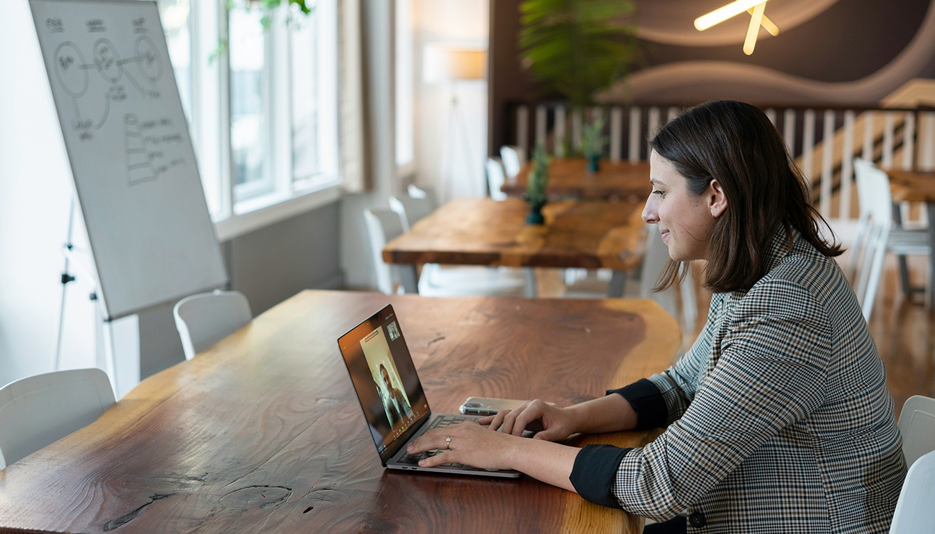 découvrez l’offre complète de formations professionnelles, management et intelligence artificielle proposé par cegos, pour développer vos compétences et booster votre carrière.