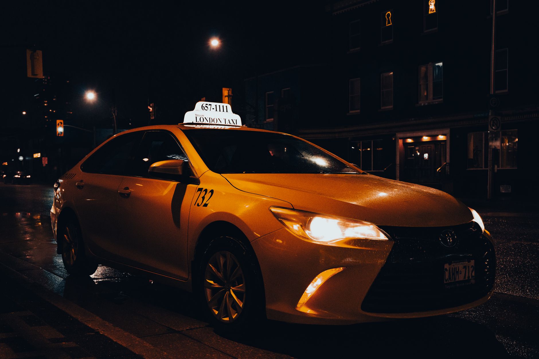 Prix licence taxi par ville : fourchettes concrètes et pièges de comparaison — documents de demande de licence de taxi