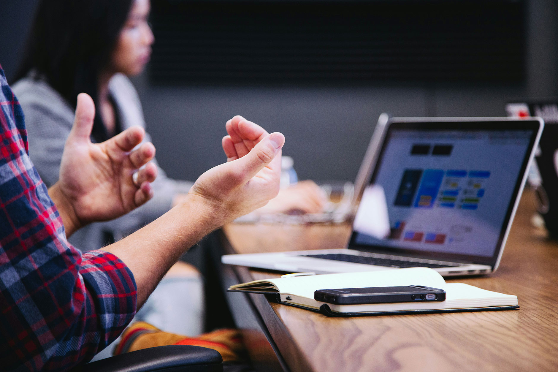 découvrez comment choisir les certifications en intelligence artificielle reconnues sur choisir-formation.com et quels critères privilégier pour valider vos compétences efficacement.