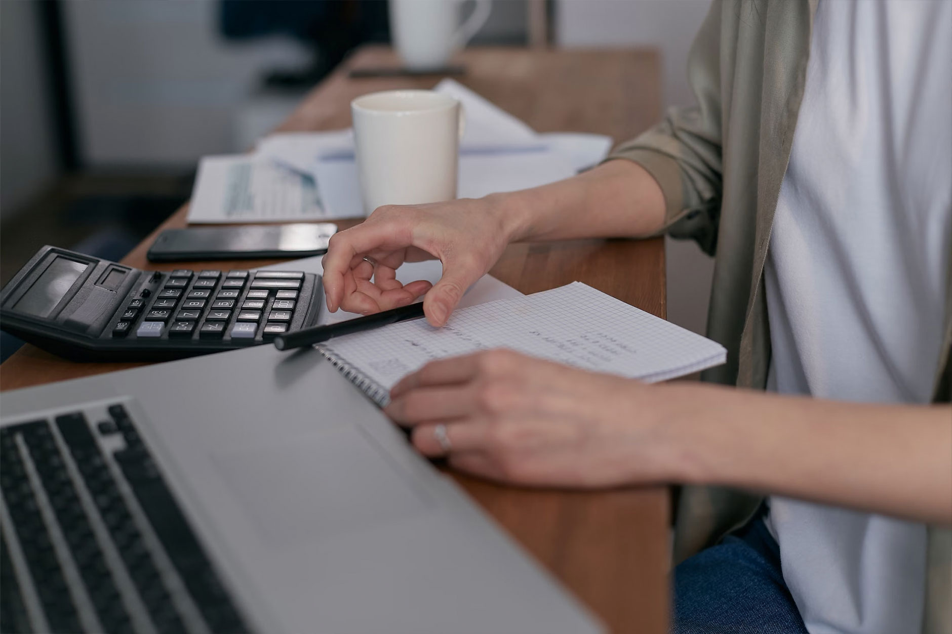 Facturation électronique : comment choisir une plateforme agréée gratuite quand on est indépendant ?