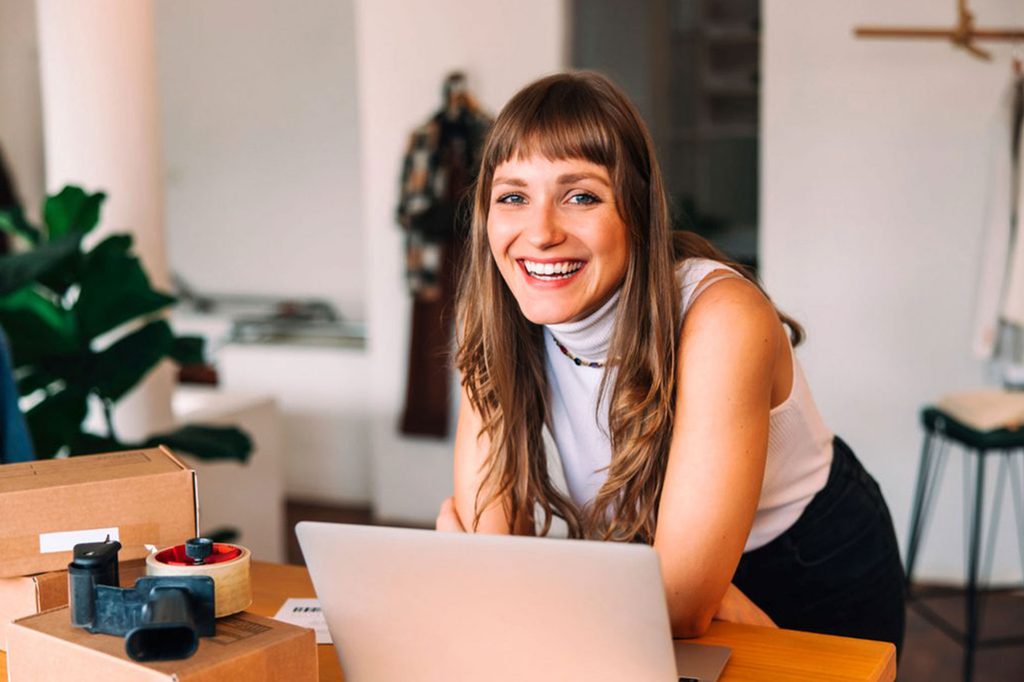 Découvrez pourquoi il est essentiel pour un auto-entrepreneur de s'assurer afin de protéger et pérenniser son activité professionnelle.