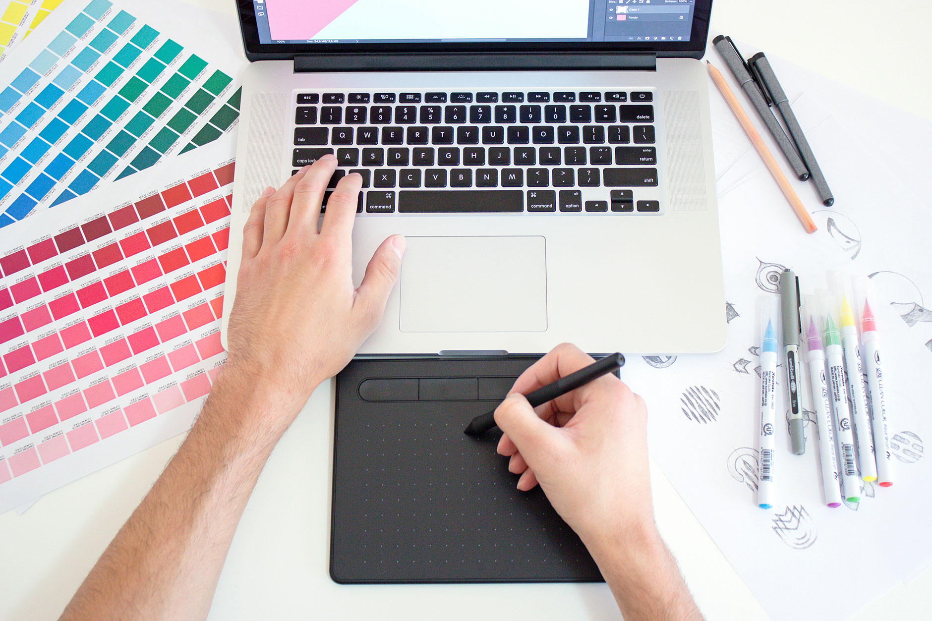 découvrez des exemples de devis de graphiste et téléchargez des modèles pdf adaptés à la création de logo, de brochure ou aux missions freelance.